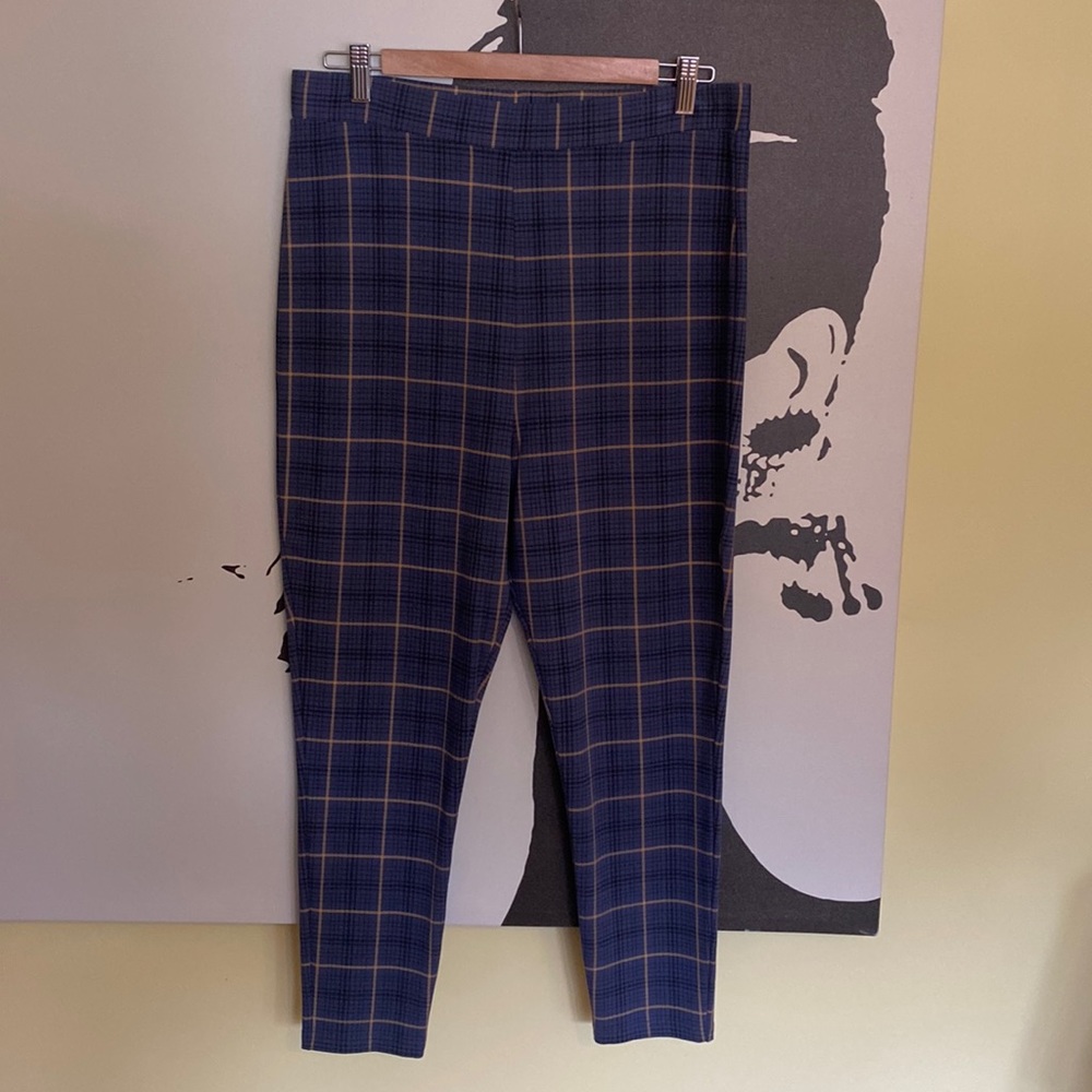 Nordstrom Blue/Gold Plaid Pull-On Flat Front Stretchy Pants - Size L